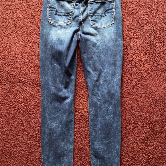size 12 american eagle jeans in inches